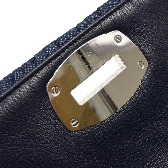 Miu Miu Navy Denim Matelasse Shoulder Bag 31/D RP0415 184713 - Picture 3 of 10